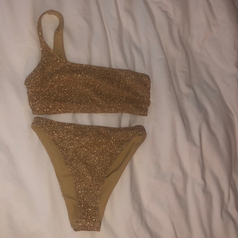 H&M one shoulder  high waisted bikini